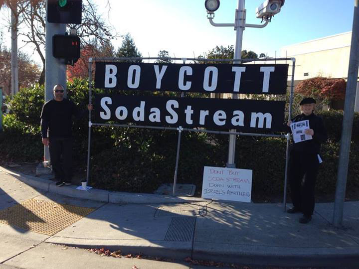 Photo posted on “Friends of Sabeel – North America” Facebook page on Nov. 30, 2013.